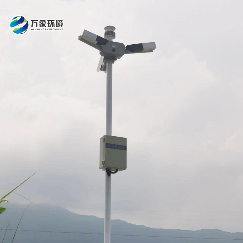 團(tuán)霧預(yù)警監(jiān)測(cè)系統(tǒng)——一款10km能見(jiàn)度監(jiān)測(cè)站